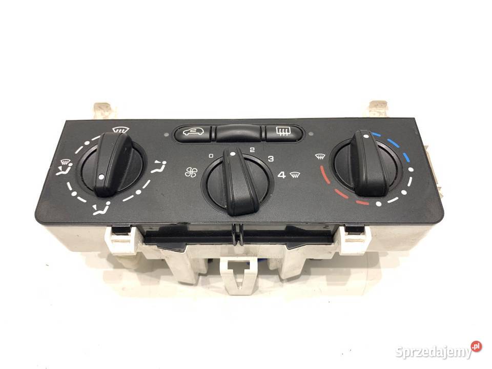 PANEL STEROWANIA NAWIEWU CITROEN C2 N105559U Panele sterowania, przełączniki