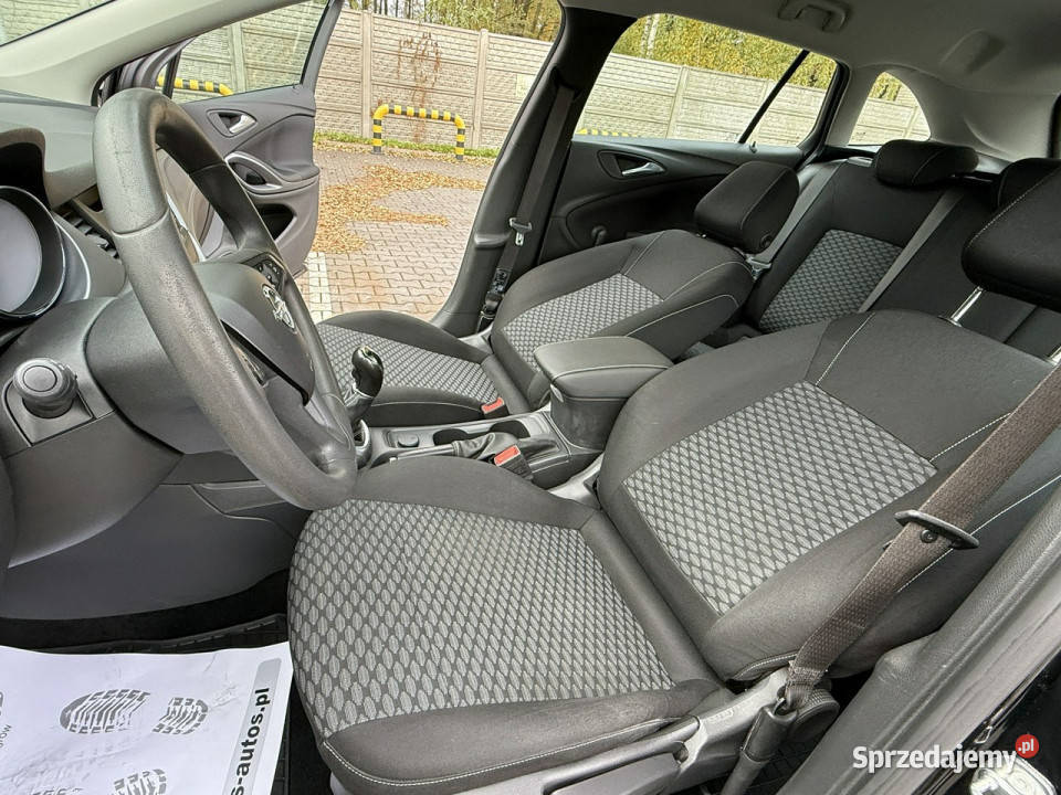 Opel Astra 14i 100 Węgrów