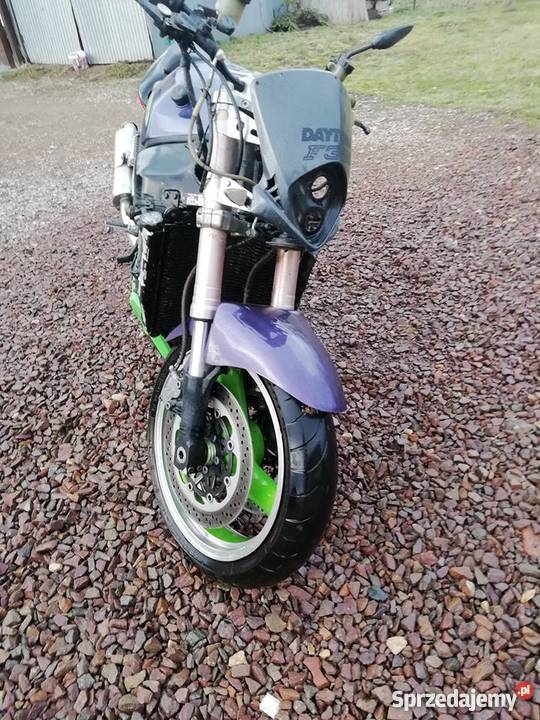 Kawasaki ZX750R w całosci na częsci Goszyce
