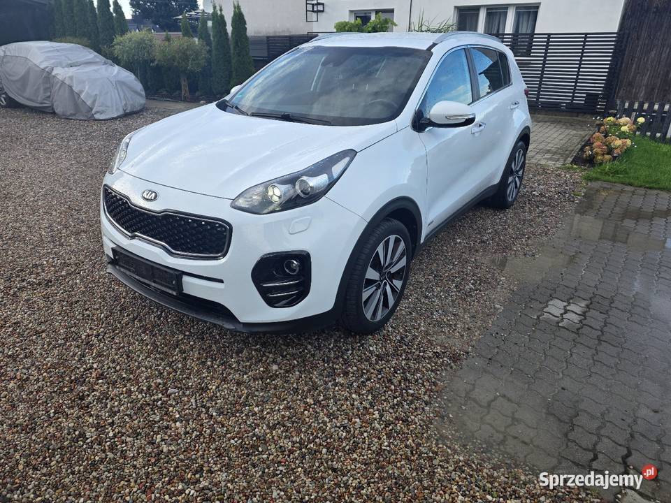 Kia Sportage 20 Diesel 2016 elektrycznie ustawiane fotele Sportage pomorskie Lipusz