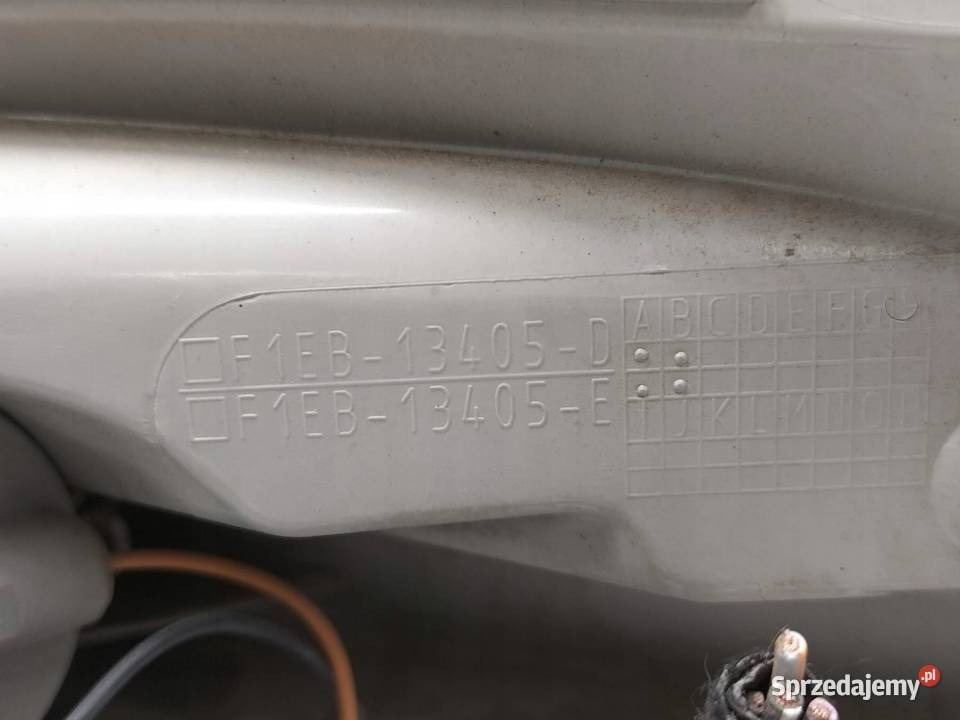 LAMPA TYŁ LEWA KOMBI LIFT Ford Focus Mk3 Rok produkcji 2016 Części samochodowe