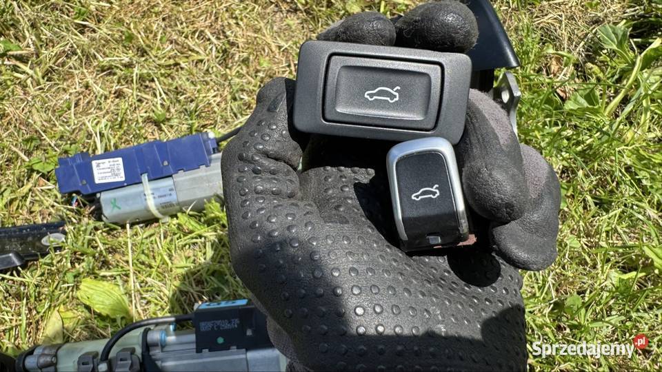 Audi Q5 8R zestaw elektrycznej klapy 4f9827383g Układ elektryczny, zapłon Alwernia