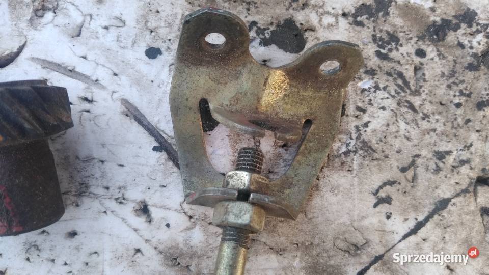 Fiat 125 skrzynka bezpiecznikow popielniczka Stalowa Wola sprzedam