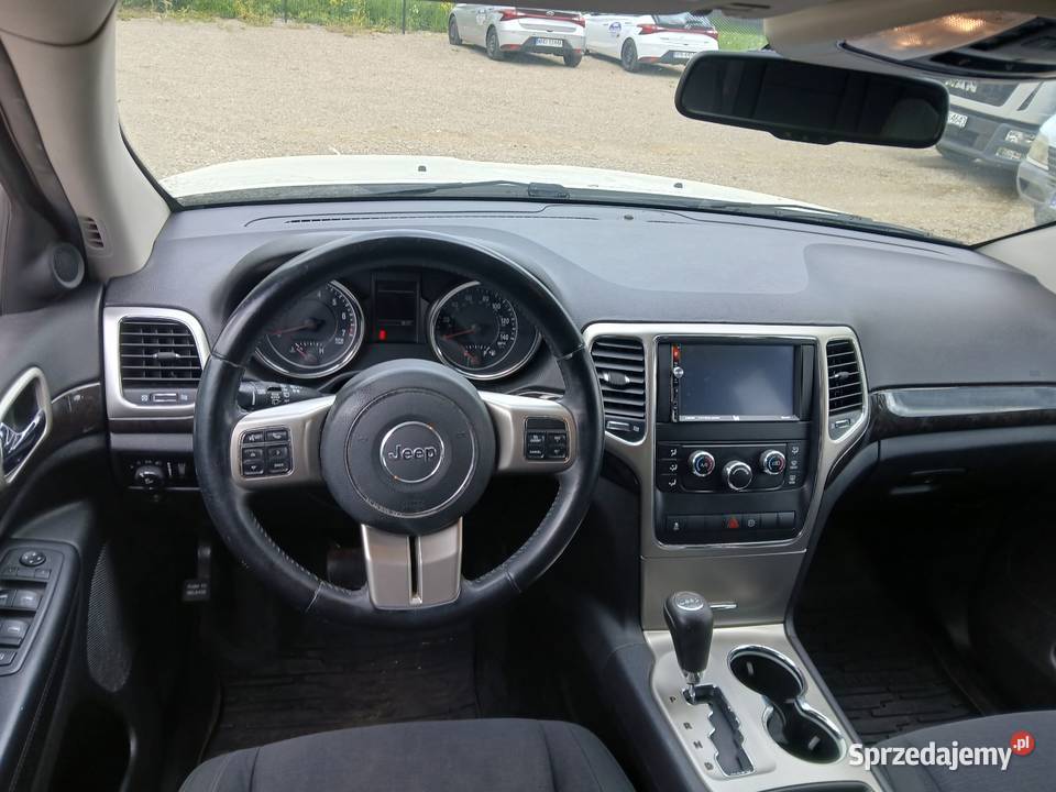 Jeep grand cherokee wk2 36 ładny zarejestrowany automatyczna Przemyśl