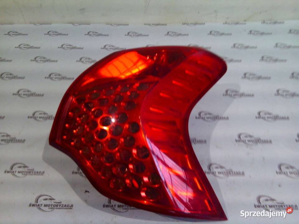PEUGEOT 3008 I LIFT 12r lampa prawa tył Kielce