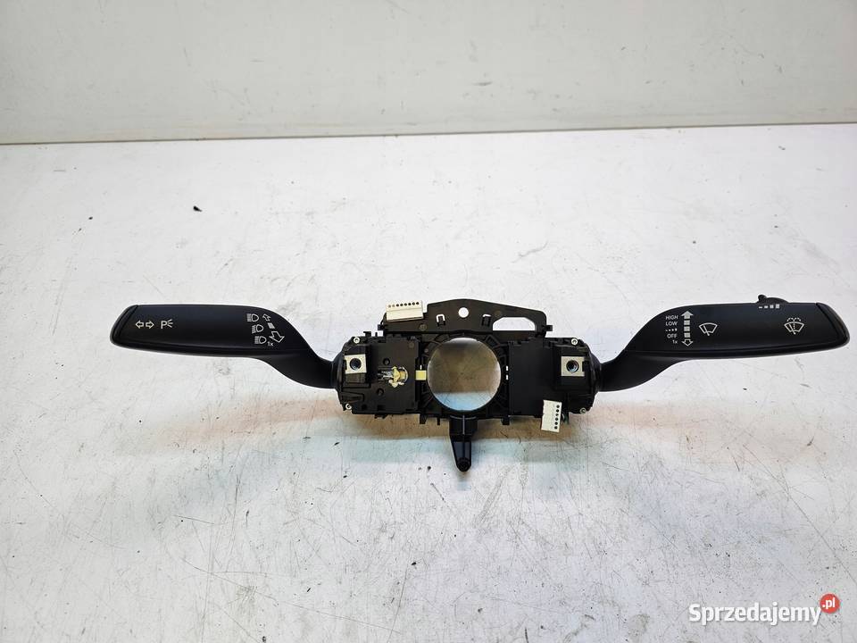 PRZEŁĄCZNIK ZESPOLONY AUDI A3 8V 8V0953521EM Przystajń