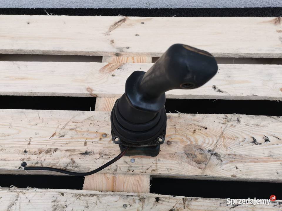 CAT TH 2000rJoystick Wilkowo
