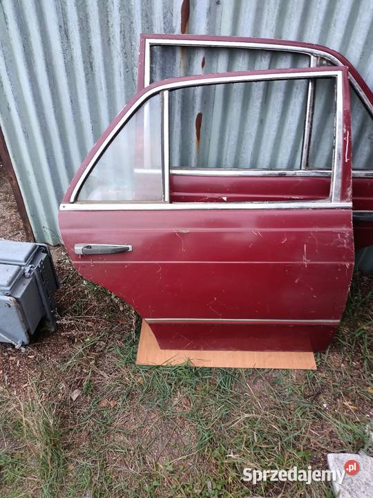 Mercedes 123 beczka drzwi tylne Toruń