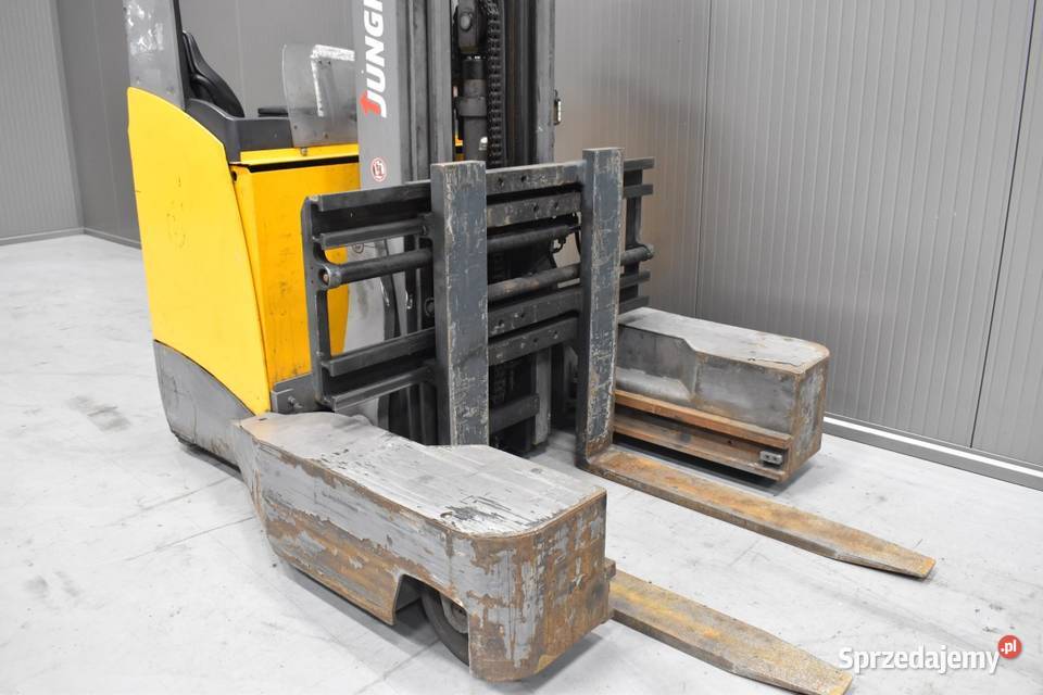 Wózek widłowy 4kierunkowy JUNGHEINRICH ETV Q25 Czechy