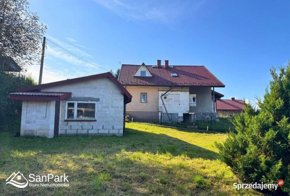 Sprzedam dom bliźniak 125 metrów Uherce podkarpackie Uherce Mineralne sprzedam