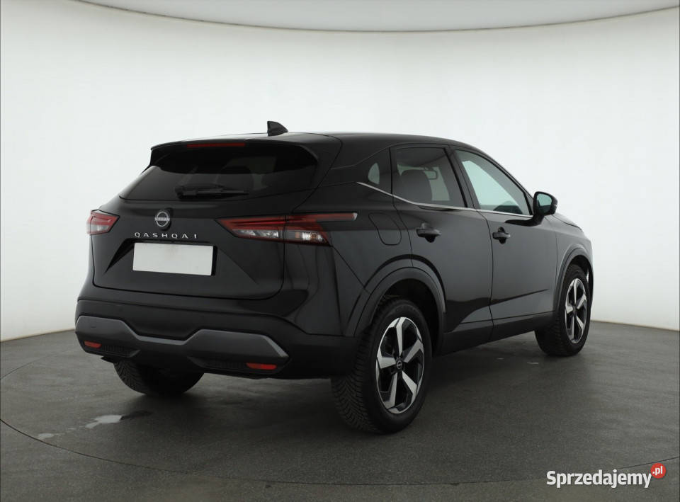 Nissan Qashqai 13 DIGT MHEV pełny VAT