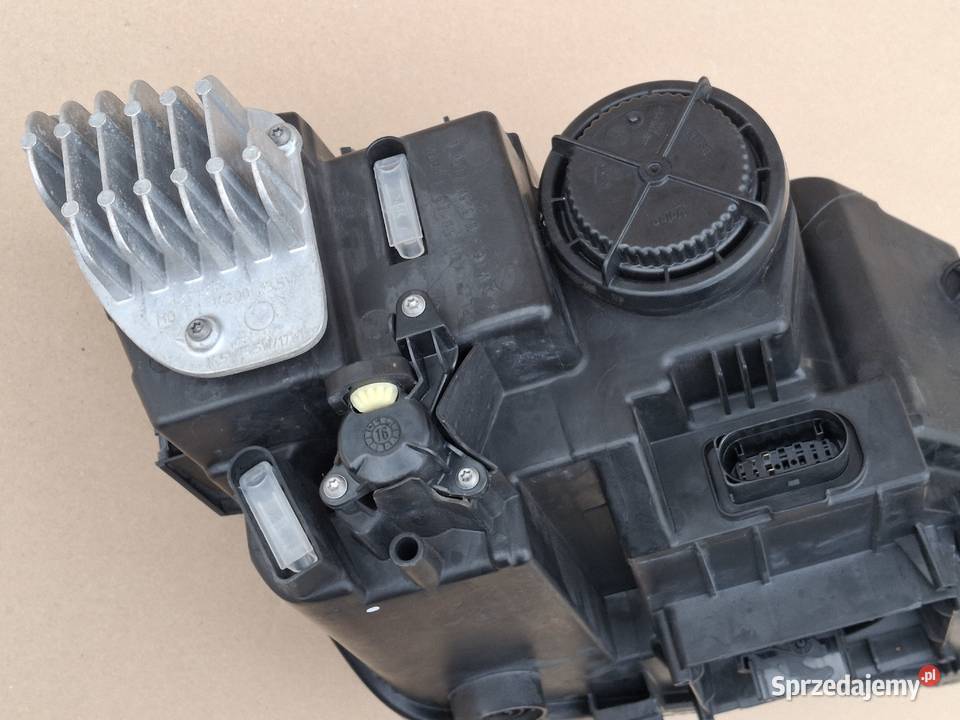 SEAT ATECA REFLEKTOR LEWY FULL LED LAMPA LEWA lubuskie Bieleń