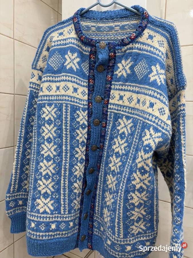 Wełniany Sweter własnoręcznie wykonany Rewal