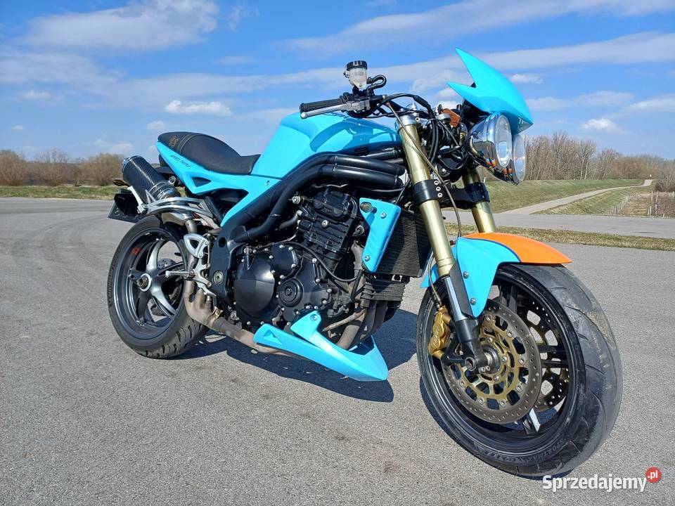 Triumph Speed Triple 1050 transport wysyłka