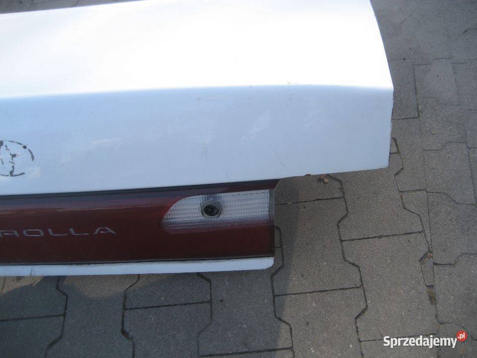 toyota corolla e10 9093r klapa pokrywa bagażnika Rakoniewice