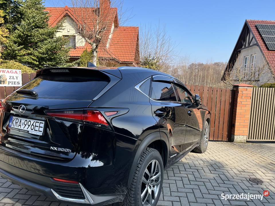 Sprzedam Lexus NX I 25 NX300Hybryda salon
