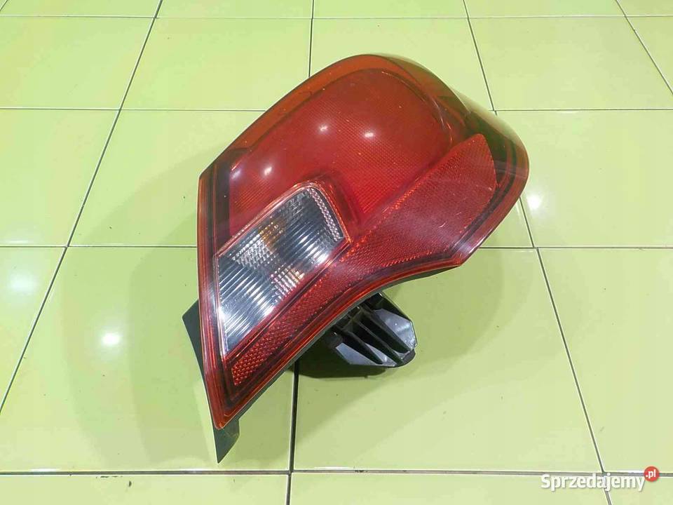 OPEL CORSA E 17r HB 3D lampa prawa tyl 39068624 Suków