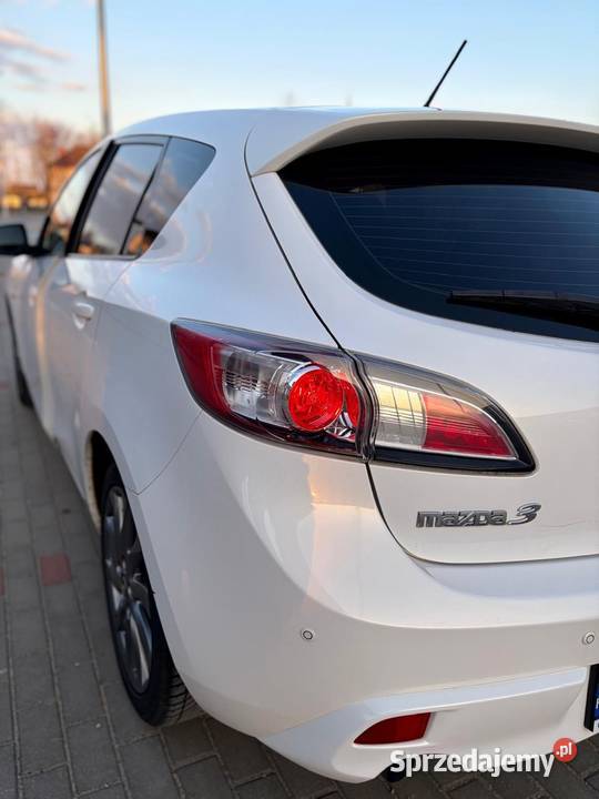 Mazda 3 BL 2009 biała 16 MZCD niski przebieg podlaskie