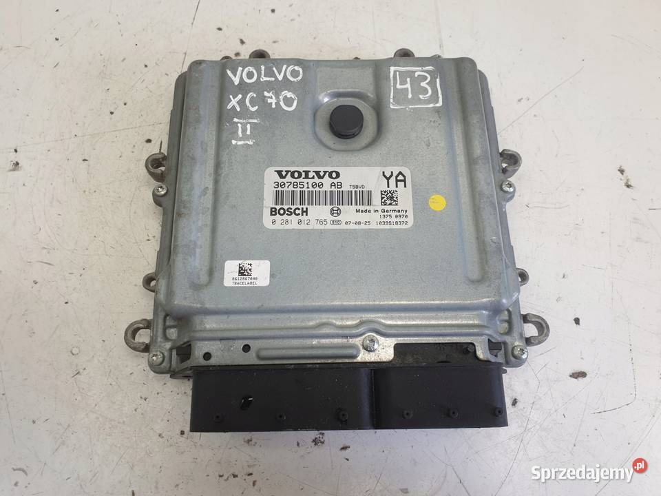 Volvo V70 III 24 D5 STEROWNIK SILNIKA komputer Janów