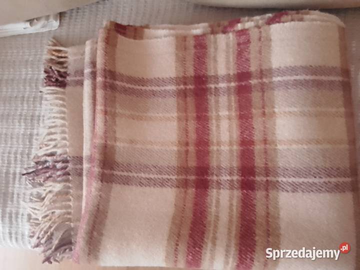 Wełniany miękki koc narzuta w kratę 210 x 160 Sosnowiec