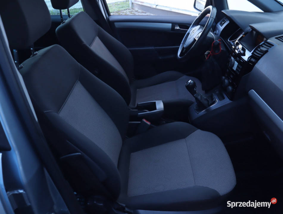 Opel Zafira 19 CDTI elektryczne szyby