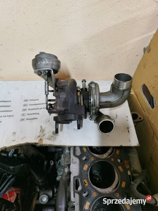 Sprzedam części do Toyoty Avensis z 2008 r