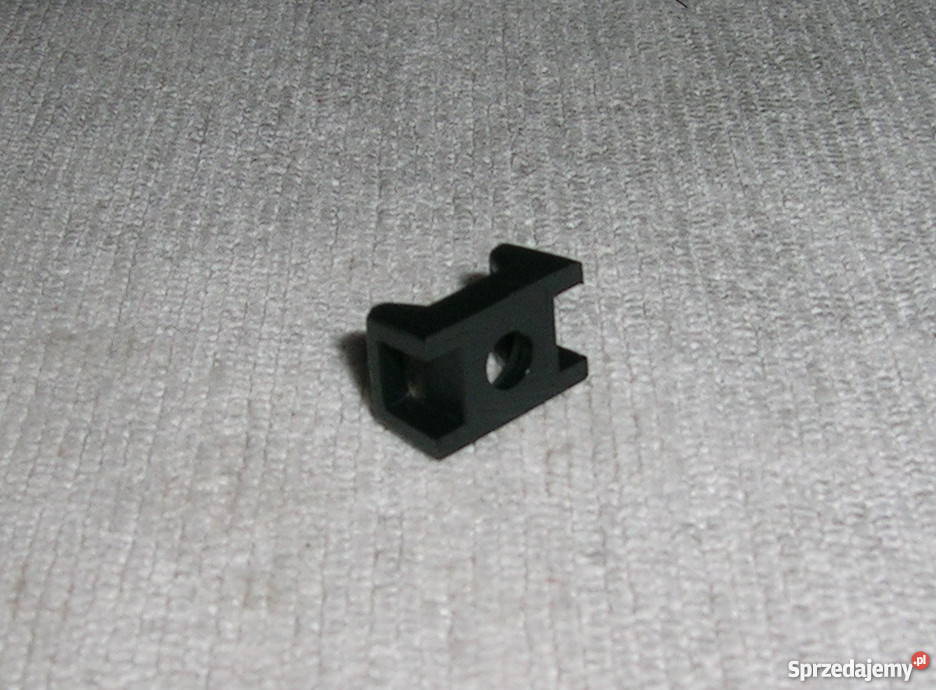 uchwyt gniazdo montażowe do opasek kablowych 10 Wyszków sprzedam
