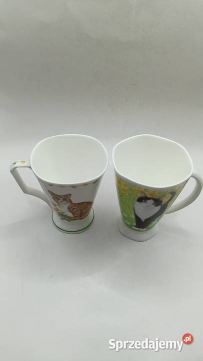 Dwa kubki z serii St Michael koty porcelana Zamość