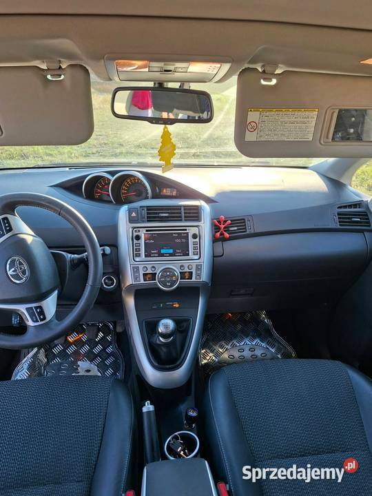 Toyota Verso 20 Veros 2012 20D4D lubuskie Strzelce Krajeńskie