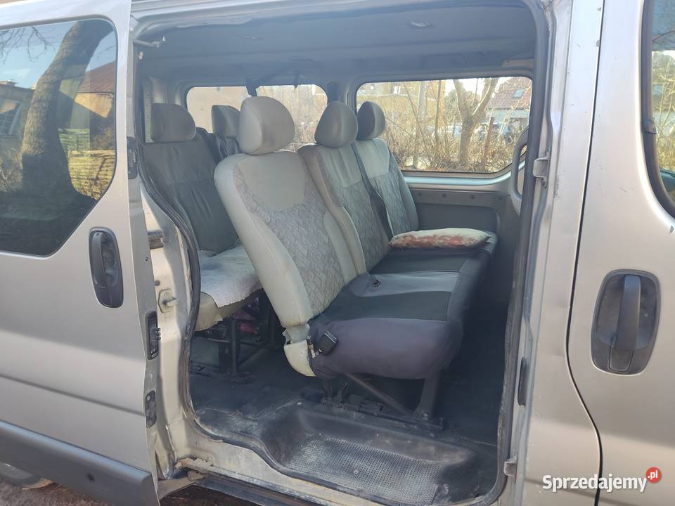9 osobowy VIVARO r2005 p19d bez dpf długo opłaty Elbląg