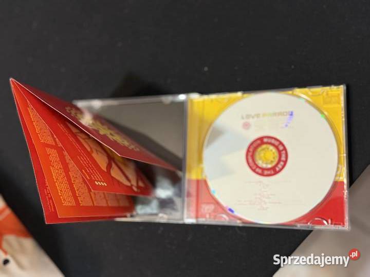 Music is the keylove paradethe 99