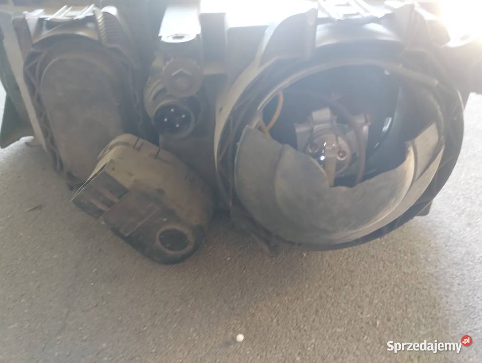 Lampa przód lewa Bosch BMW E36 prawa na części osobowe wielkopolskie Śrem