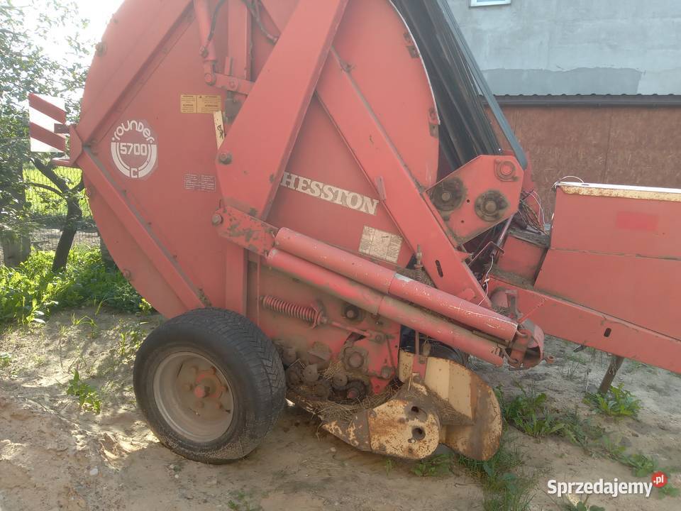 Prasa hesston 5700 Rolujące (belujące) Kotowy
