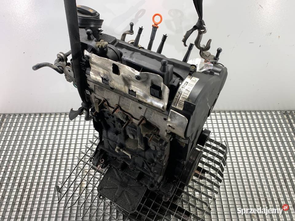 SILNIK VW 12 75 CFW POLO V