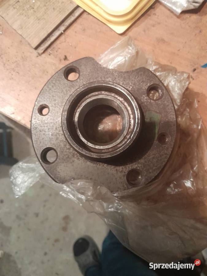 Piasta tylna nowatermostat łożyska fiat 126p Przeguby Ozorków