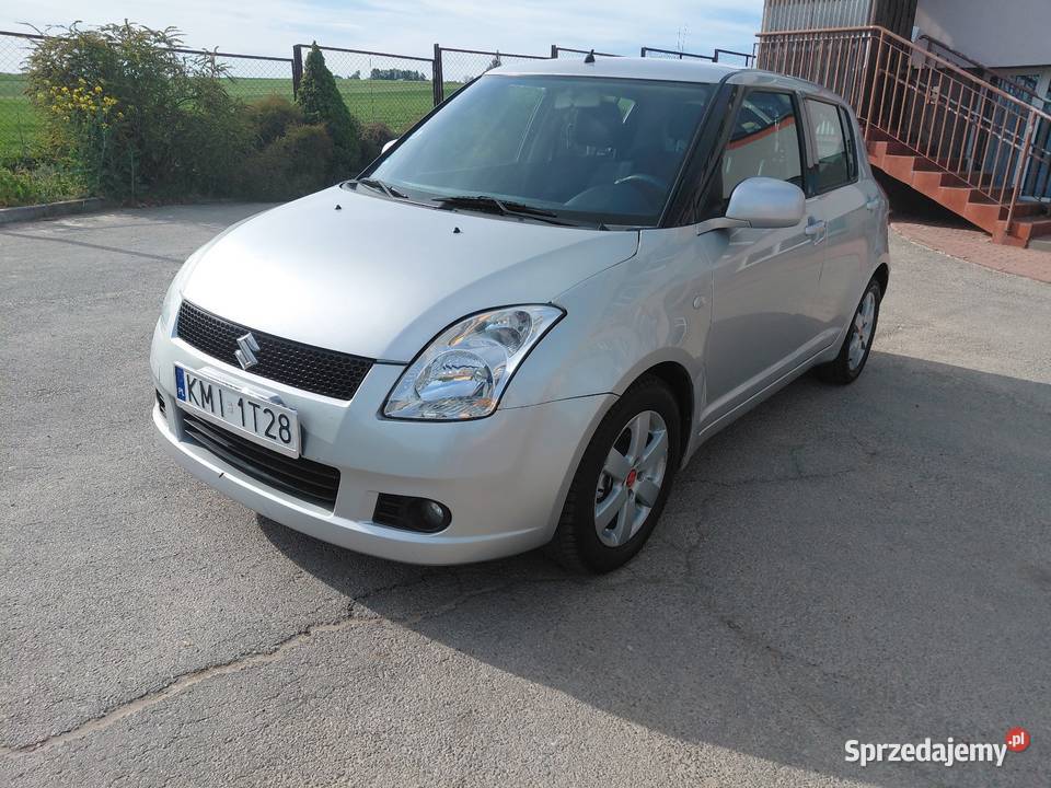 Suzuki swift 13 benzyna Nowe sprzeglo autoalarm małopolskie Wolbrom