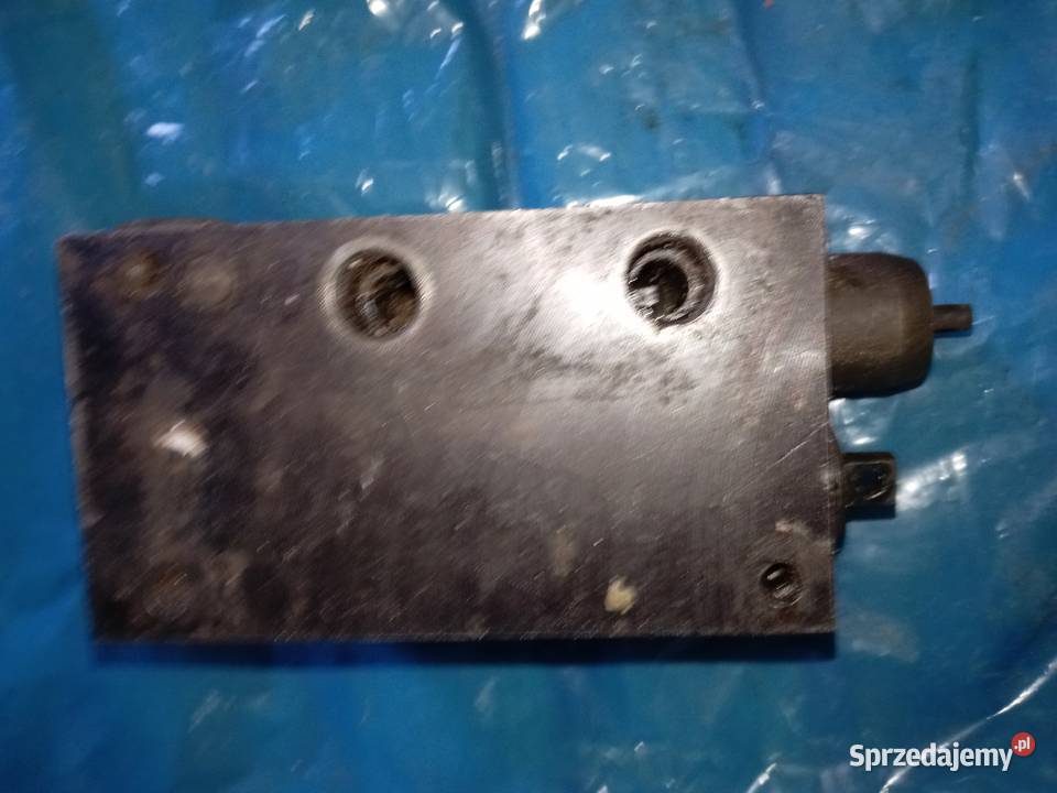Rozdzielacz hydrauliczny C 360 355 4011 mazowieckie Piaseczno