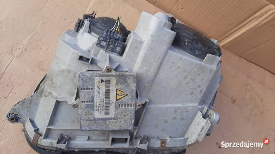 lampa prawa lewa xenon Mercedes c w203 lift Dębno