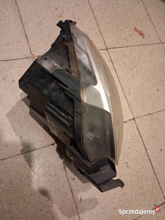 Alfa Romeo Mito lampa prawa przednia zwykla 0818 Stalowa Wola