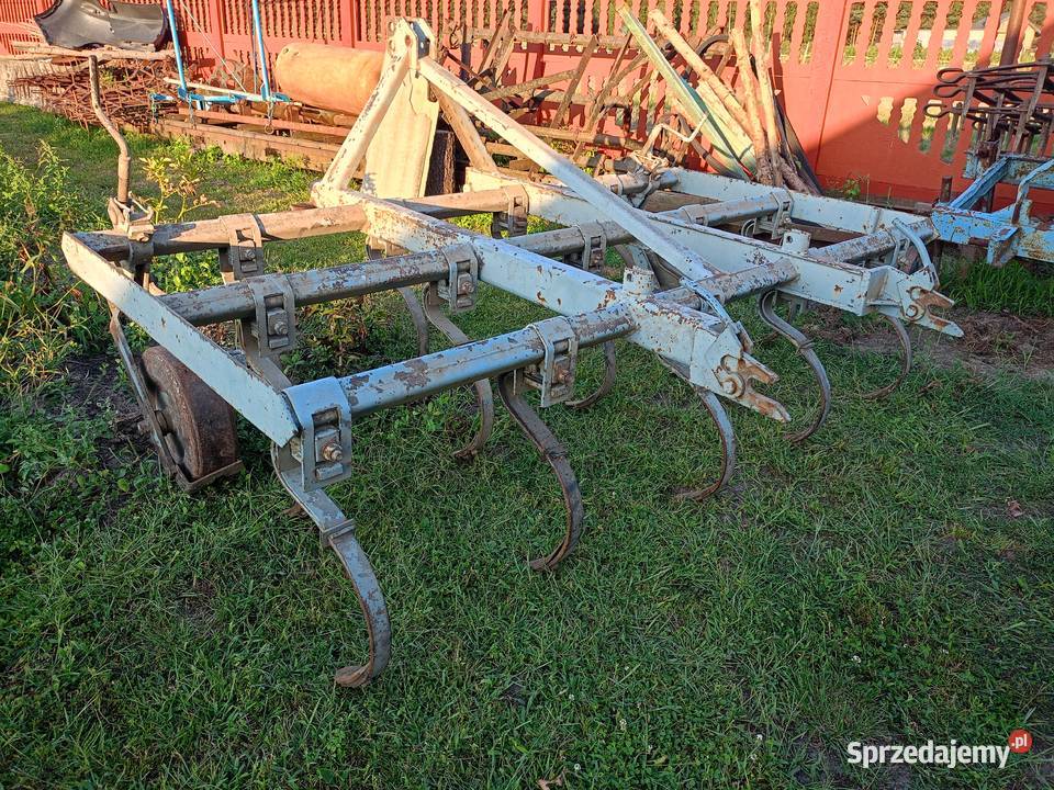 Pług 23 skibowy Kultywator nieuszkodzony Kolbuszowa