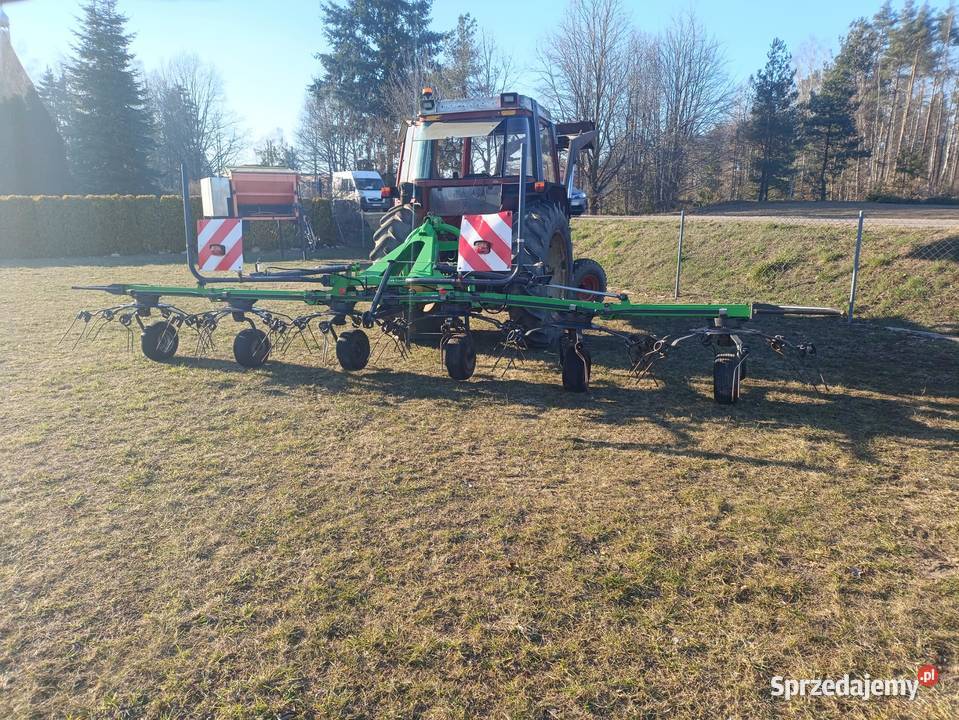 DeutzFahr Przetrząsacz Przetrząsarka Deutz Fahr Stężyca