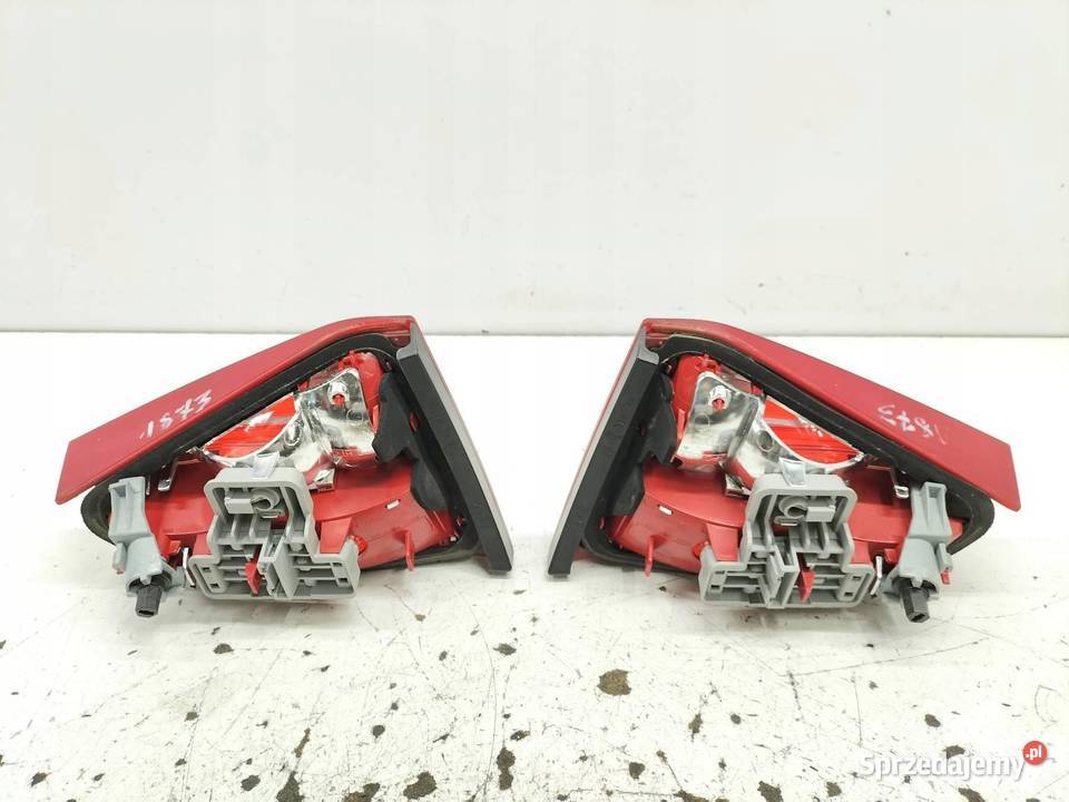 LAMPA TYŁ KOMPLET KOMBI AVANT 8K9945093 osobowe Lampy tylne