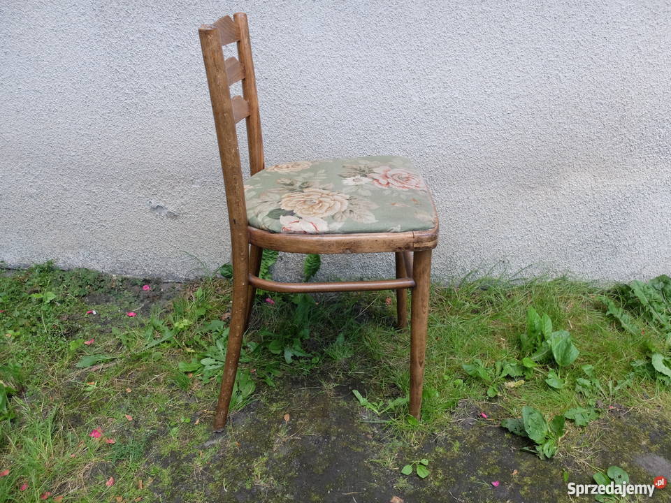 Krzesło z epoki PRL tapicerka w kwiatki 303 77cm Kościan