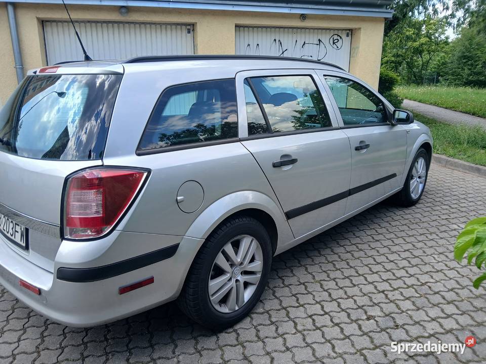 Astra h combi 2009 14gaz klima dziala zamiana Bydgoszcz