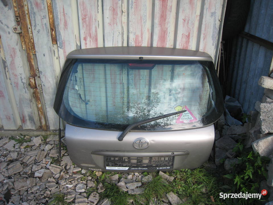 Klapa tylna tył bagażnika szyba Toyota Corolla Kraków sprzedam