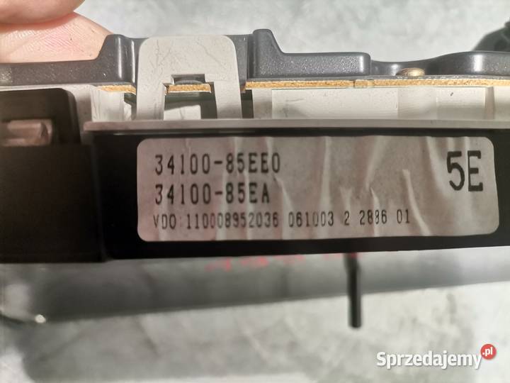 LICZNIK ZEGARY SUZUKI WAGON R 13 B osobowe Wyposażenie wnętrza