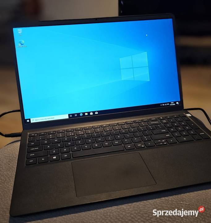 Dell Vostro 15 3510 stan nowy powystawowy Wrocław sprzedam