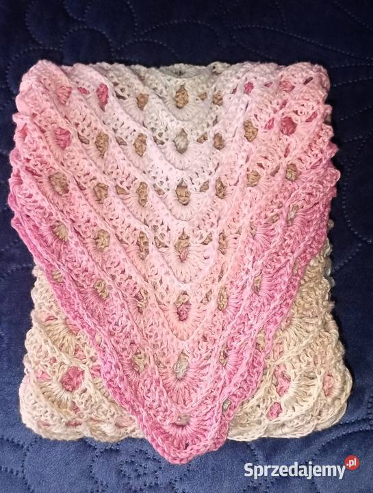 Chusta zrobiona na szydełku Kielce