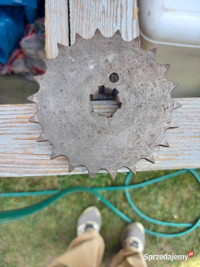 Mz 250 tropik zębatka przód orginał nowa