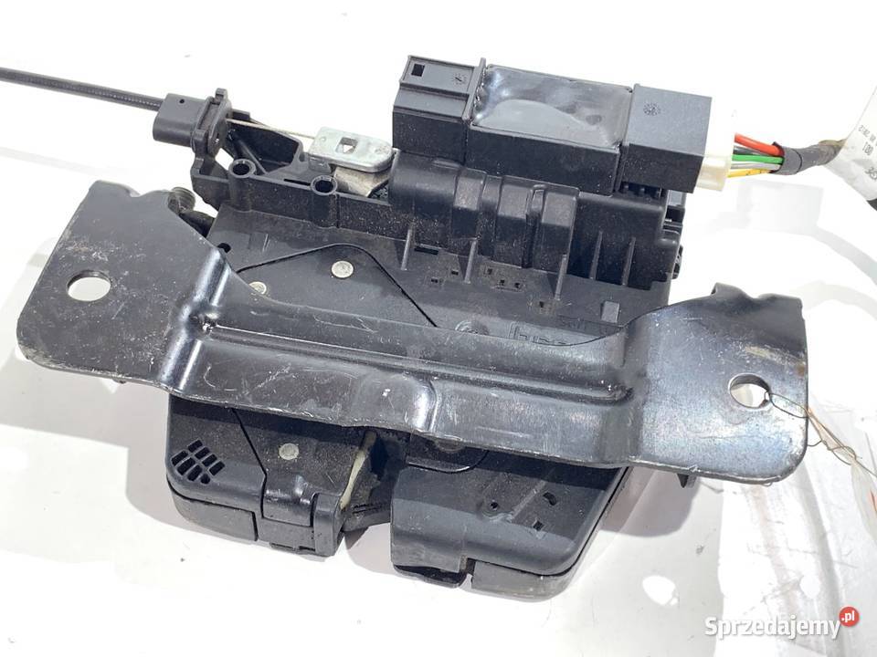 ZAMEK KLAPY TYŁ BMW F07 Hatchback 7269544 0917 Części samochodowe sprzedam
